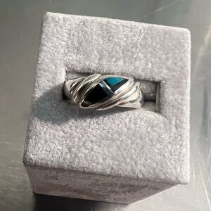 Sterling Silver Shrimp Style Dome Ring with Inlaid Stone
